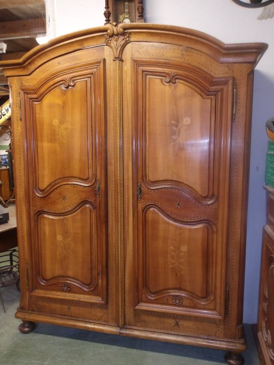 Antik Armoire Fribourgeoise Acheter sur Ricardo