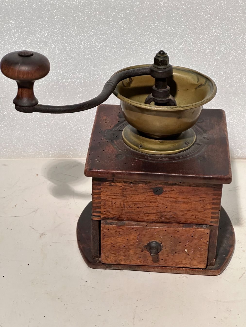 Elettrodomestici da cucina: Mouline à café en bois – Usato da Lausanne venduto da artnouveau04