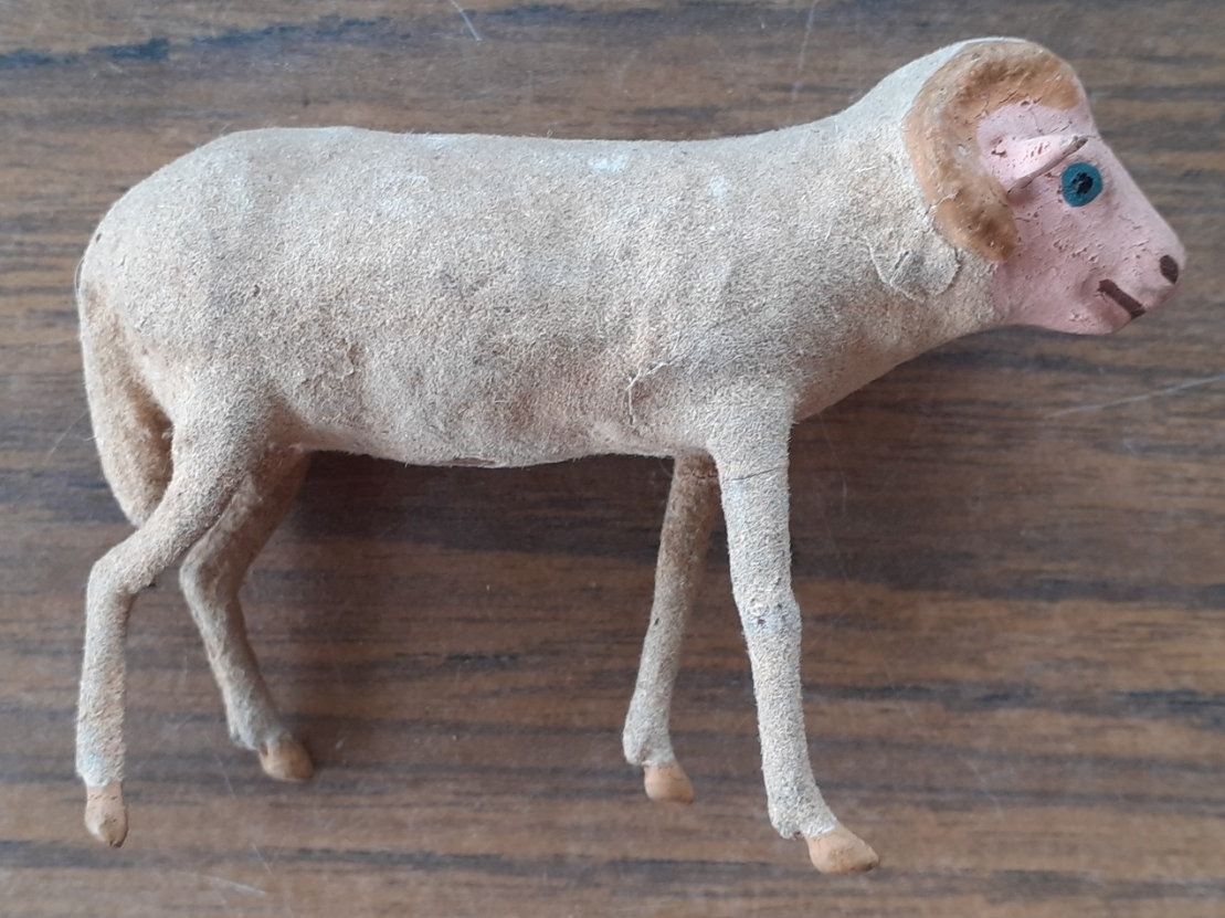 Statuette: Krippenfigur Schaf antik – Usato da Mörschwil venduto da antiksalon 7
