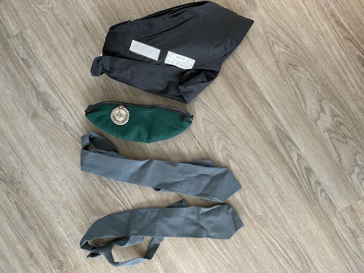 Schweizer Armee Uniformi: Ausgangsuniform 95 schweizer Armee – Usato da Schwarzenegg venduto da leone_salvatore 6