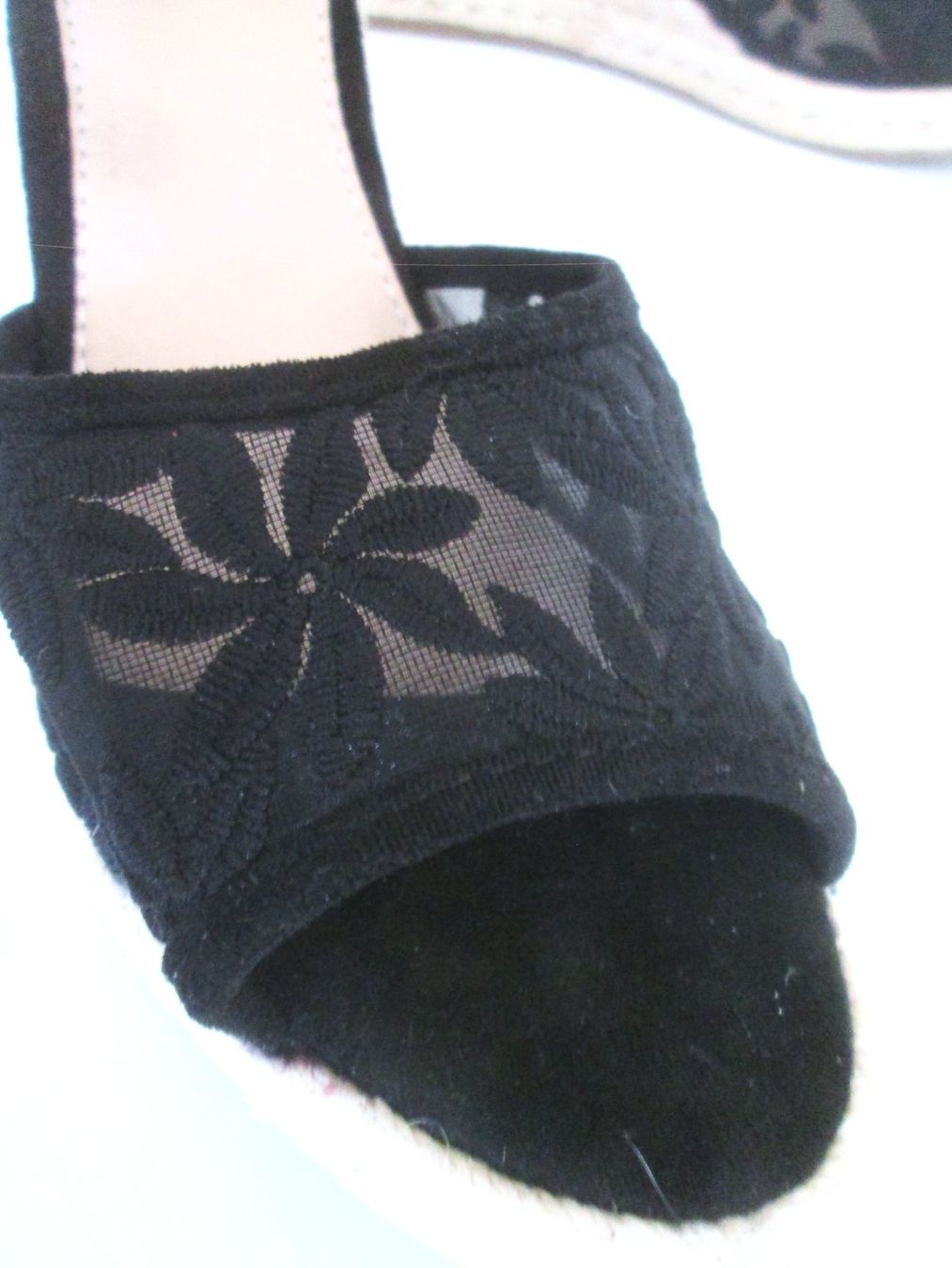 Scarpe da donna: Stoffkeile, Größe 41 – Usato da Sementina venduto da babucia 1