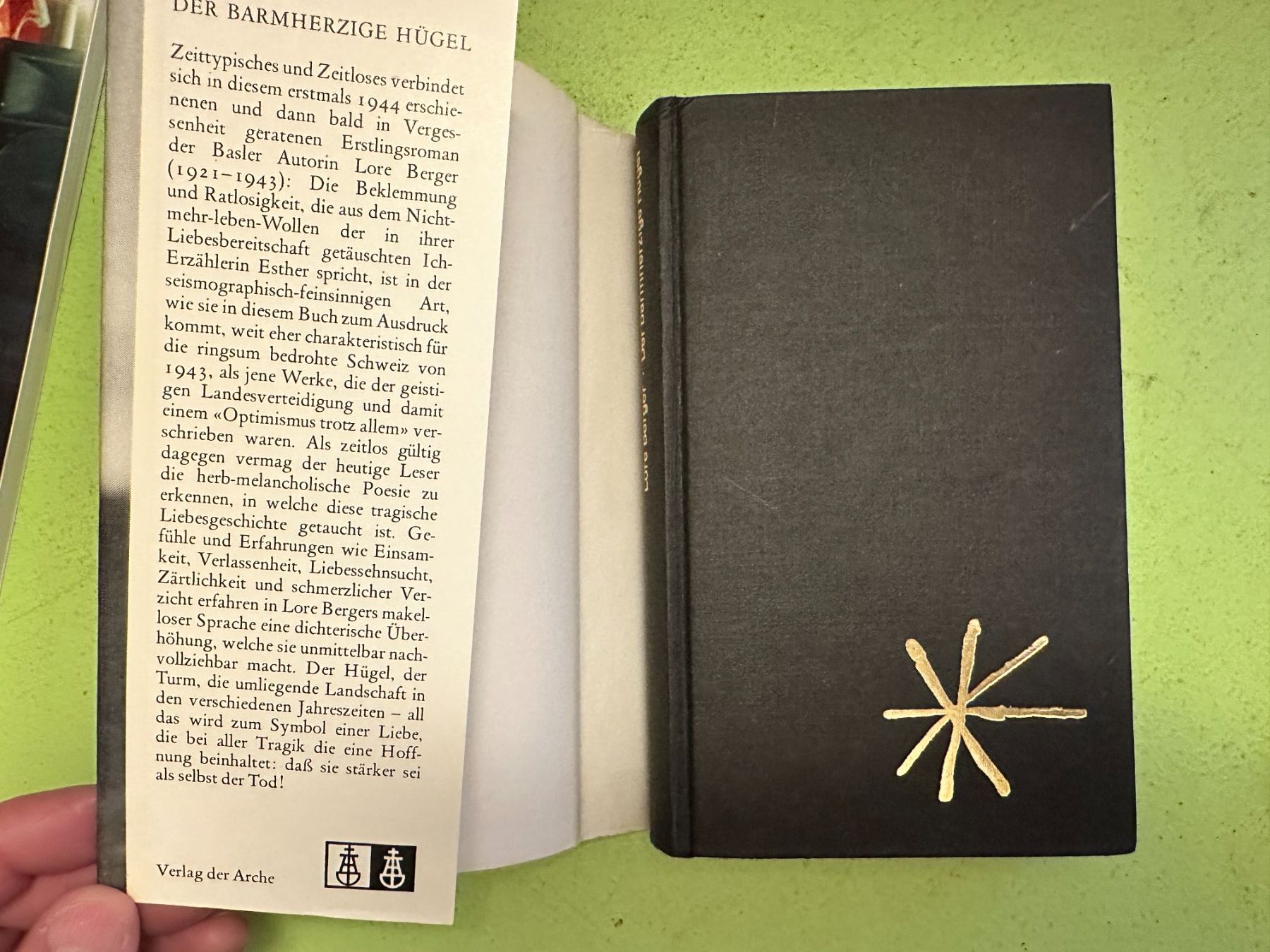 Libri: Lore Berger: Der barmherzige Hügel. – Usato da Zürich venduto da allp 1