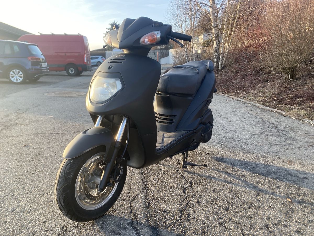 Scooter: Scooter 125, pièces neuves, prêt – Usato da Arconciel venduto da Swiss-Starlights 2