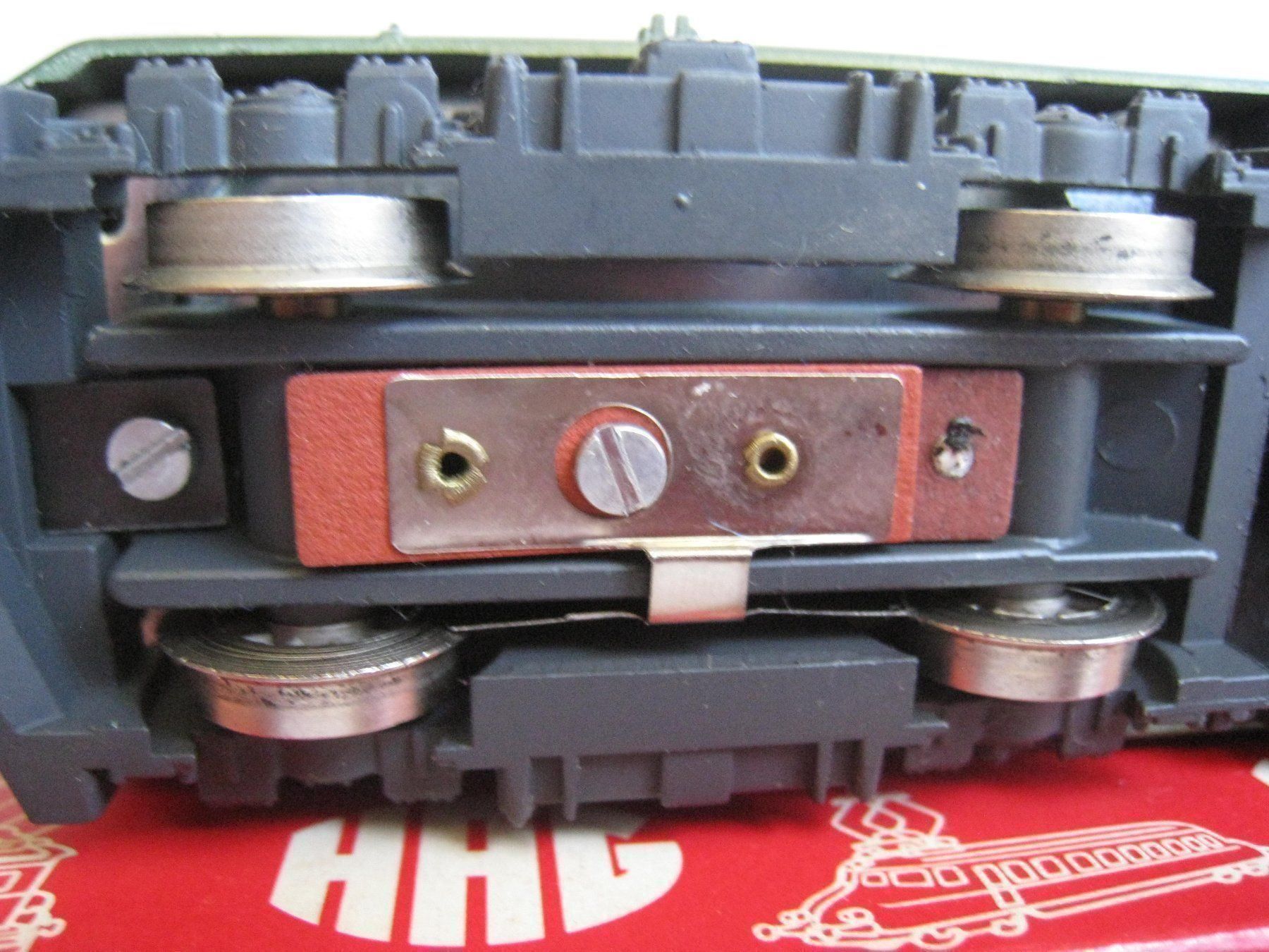 Hag Modellini di ferrovie: Hag SBB Re 4/4 I 10035 2 Panto 1.Version,  221 – Usato da Buchs ZH venduto da swiss-train 7