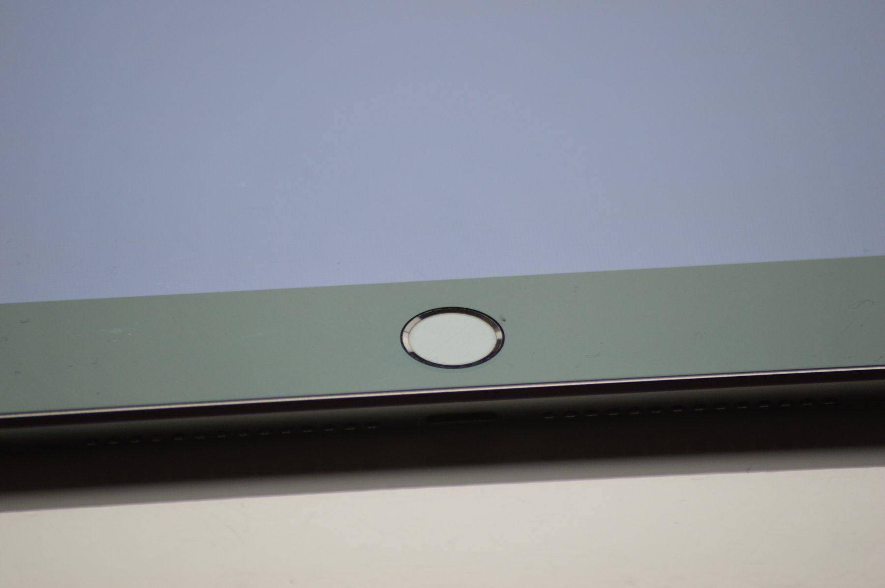 Apple Tablet PC: iPad Air 2, Top Zustand – Usato da Rehetobel venduto da Matte0 3