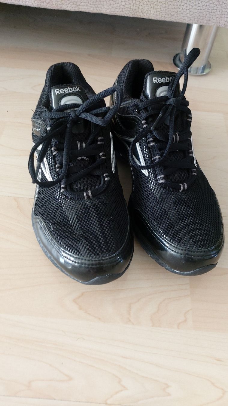 Herrenschuhe: Baskets Reebok noires pointure 35,5 smoothfit – Neu (gemäss Beschreibung) aus muensingen von sandra203