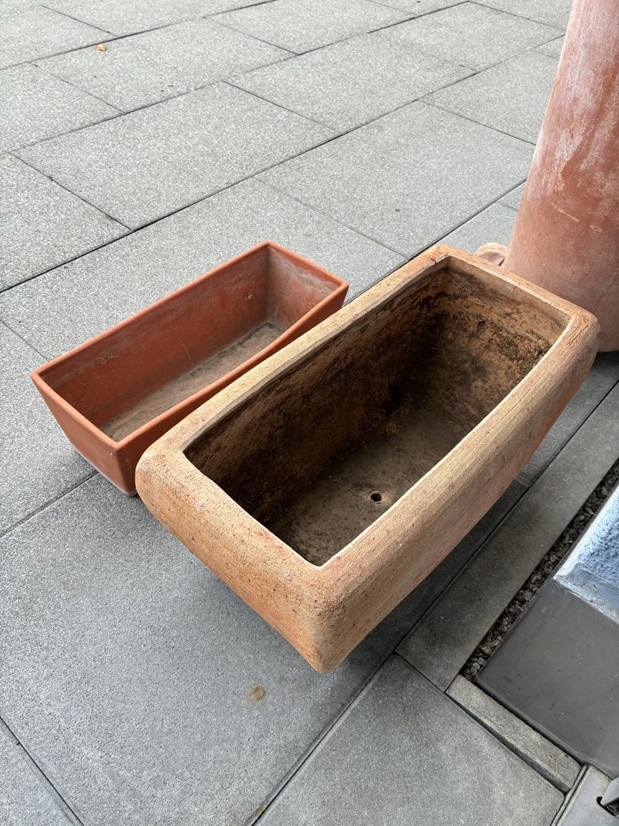 Vasi per fiori: Terracotta Kistli – Usato da Altendorf venduto da Monteiroastrild 2