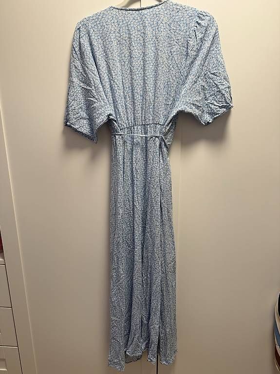 Vestiti: midi sommerkleid blau – Usato da Zürich venduto da chr_dkn7 1