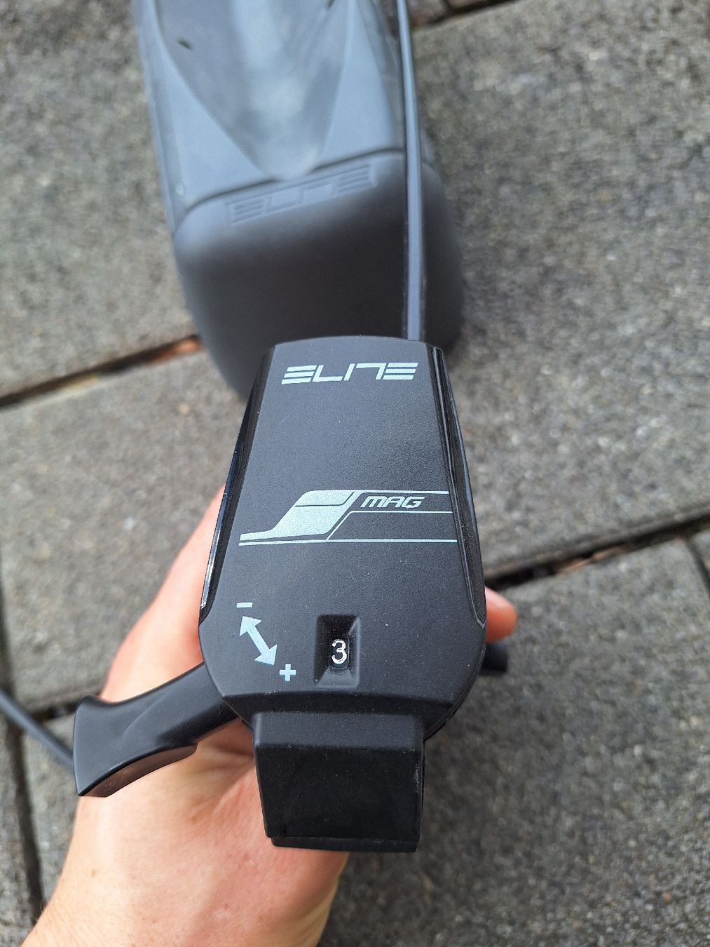 Hometrainer: Hometrainer Elite Quobo Power Smart B+ avec roue – Nuovo (secondo la descrizione) da Bramois venduto da aur_kxt6 1