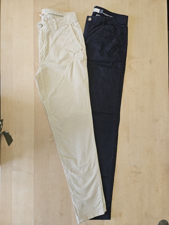 Chino Hosen Gr. 36/38 beige & dunkelblau
