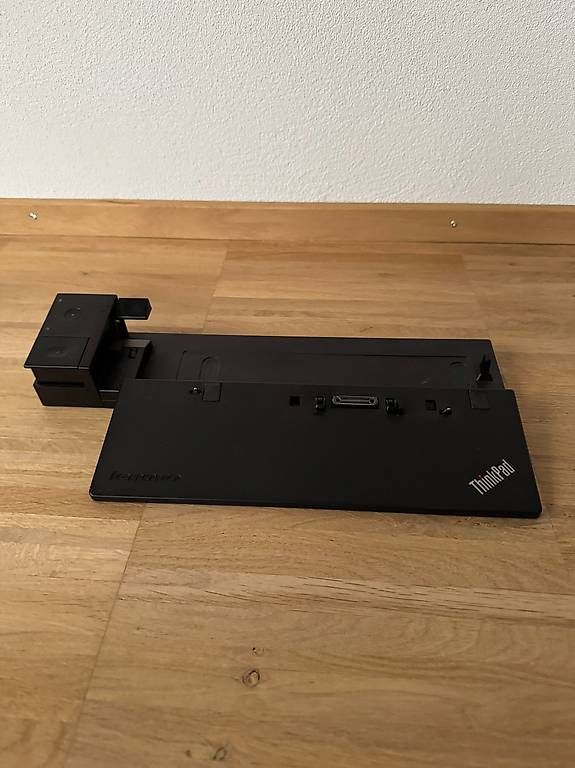 Dockingstation: Docking Station Lenovo ThinkPad Ultra Dock – Gebraucht aus Oberengstringen von Tuleb 1