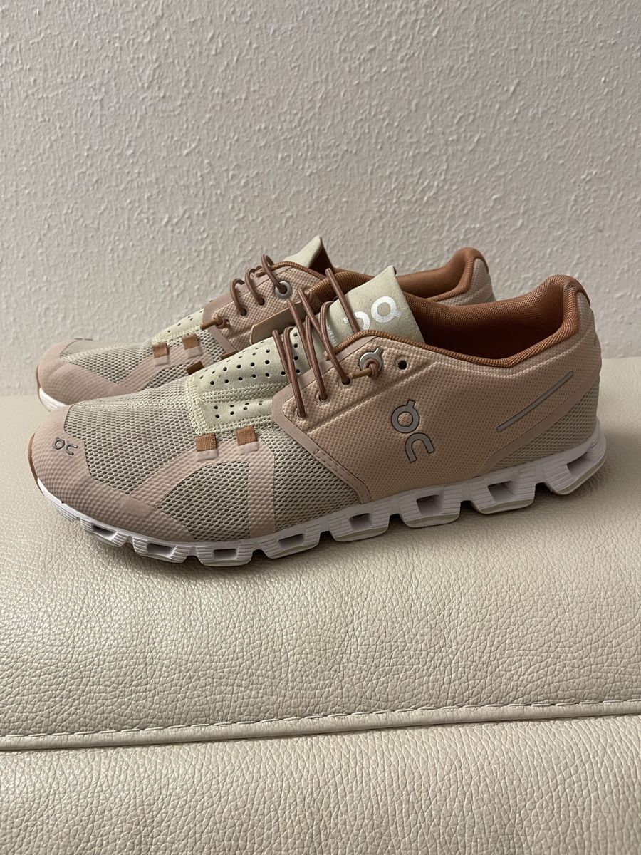 On Scarpe da donna: ON Cloud Running Schuh Damen Gr. 40.5 – Usato da Wichtrach venduto da Adriana222 2