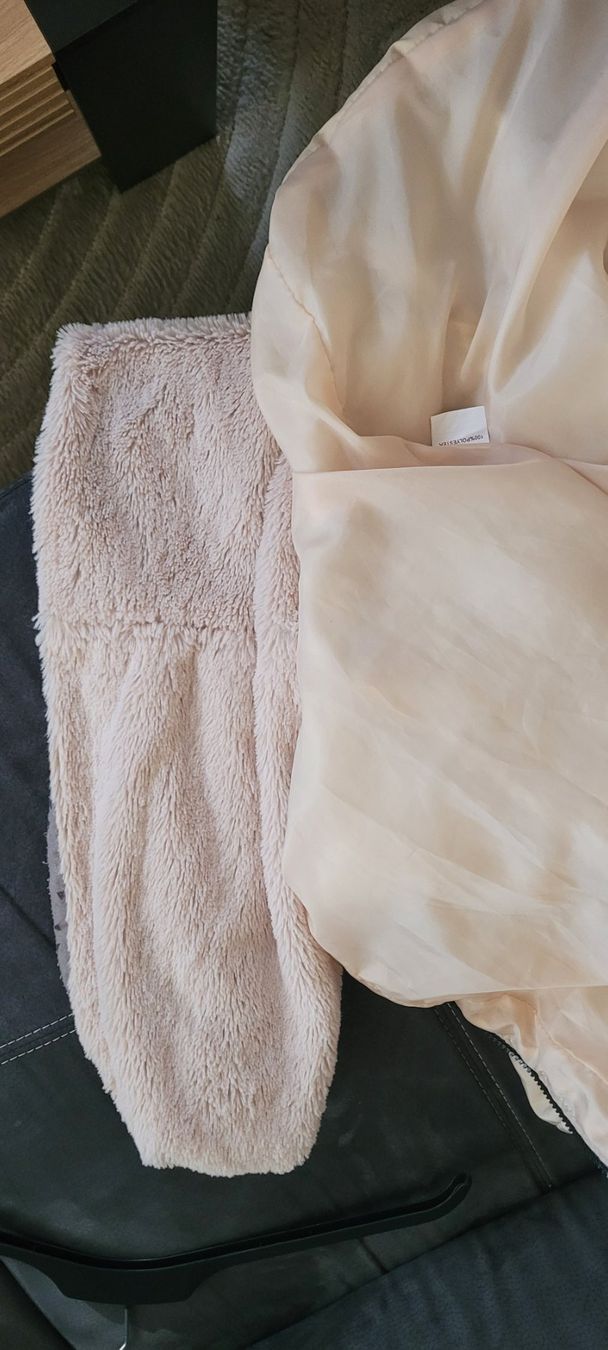 Giacche: Doudoune beige, taille 3XL / NEUF + Écharpe  cou – Nuovo (secondo la descrizione) da Vevey venduto da x_y_f 6