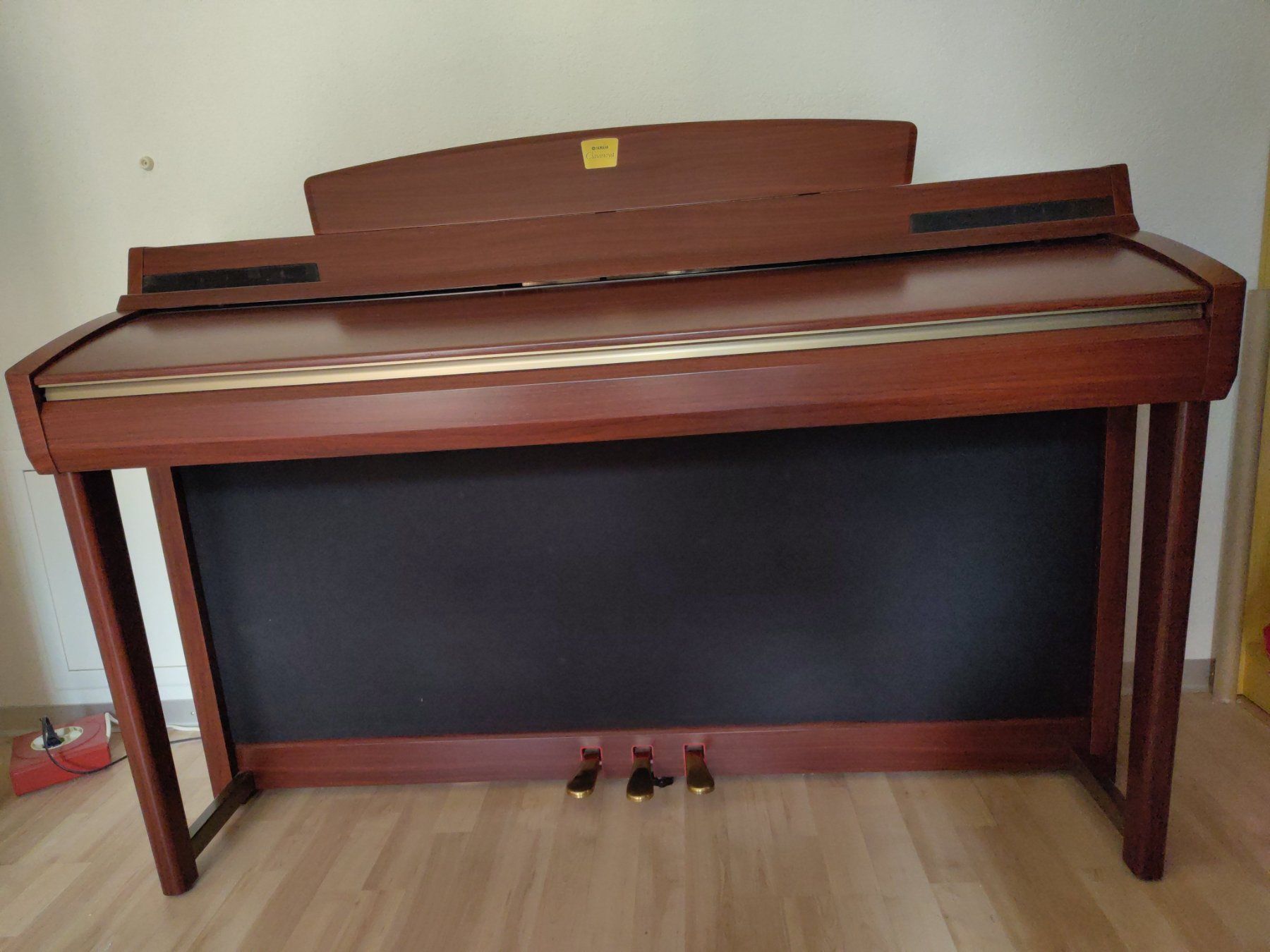Yamaha Strumenti musicali: Clavinova CLP 280 / Digitalpiano – Usato da Liebefeld venduto da mk00q982