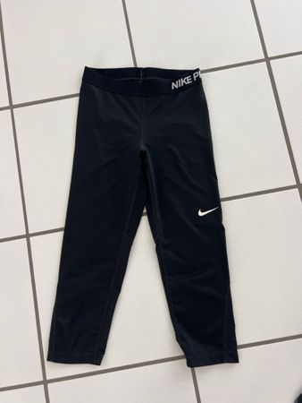 Nike Pro Dri-FIT 3/4 Tights, Schwarz, Grösse M, Top!