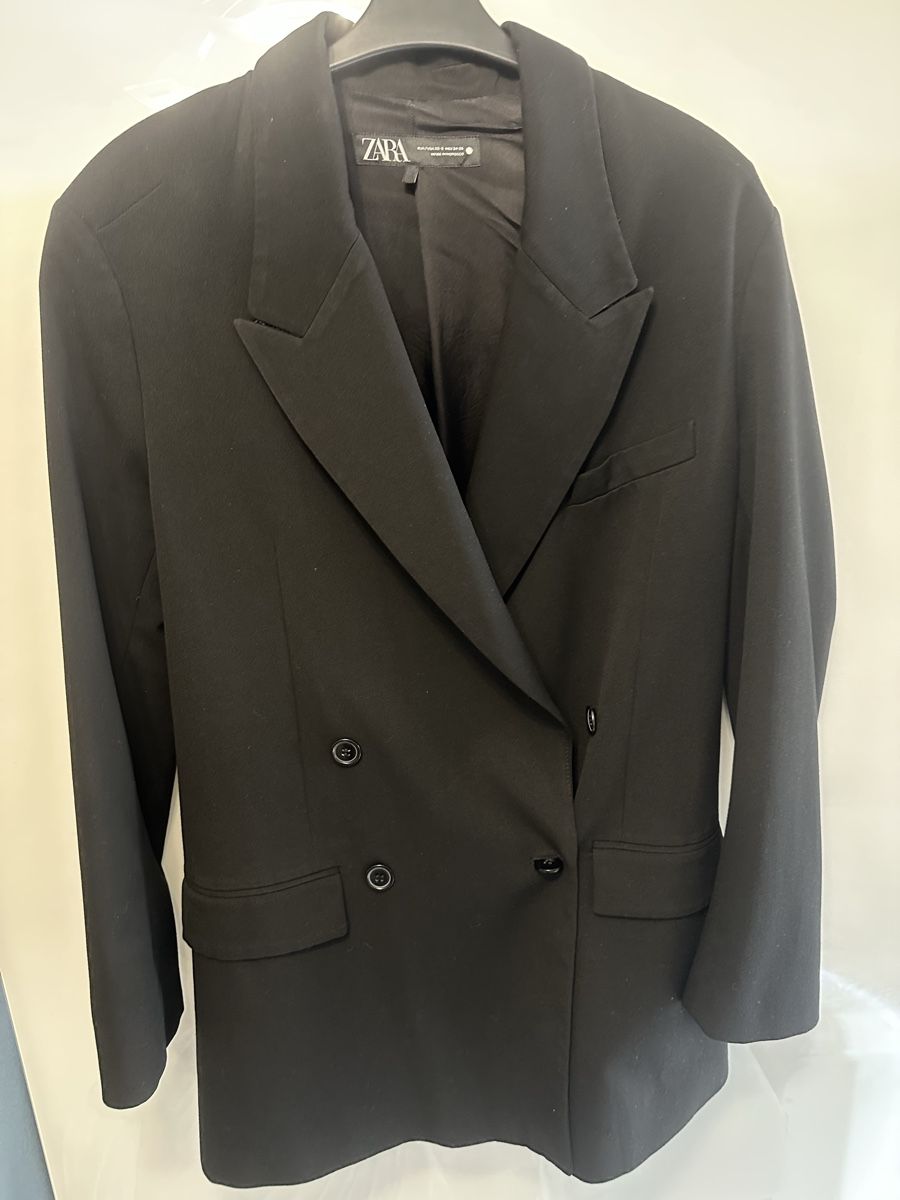 Zara Giacche: Zara Oversize Blazer grösse xs-s – Usato da Basel venduto da BSLina