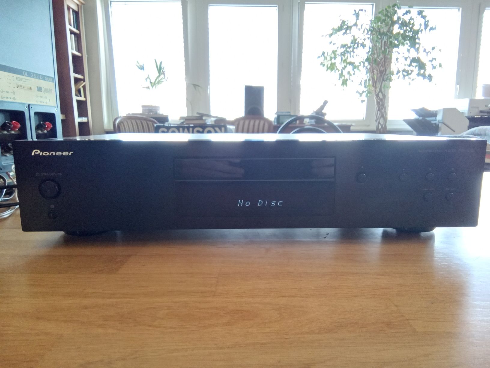 CDs: Pioneer COMPACT DISC PLAYER PD-10AE – D'occasion à Pratteln par Cartonsducoeur_bl
