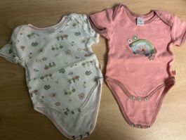 2 Baby Bodys Gr. 56 (1-2M) Texstar Frühling Sommer 