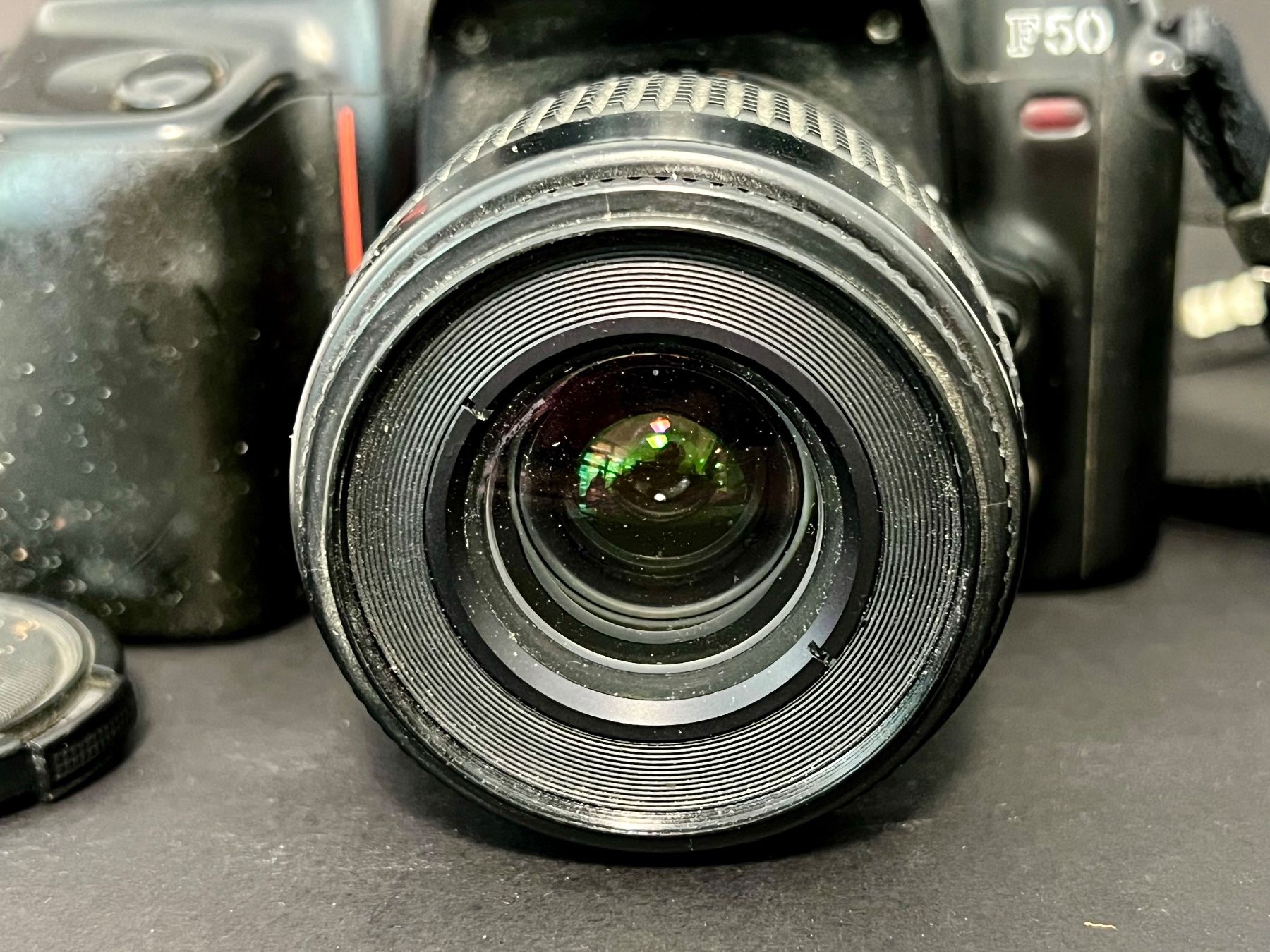 Nikon Fotocamera: Nikon F50 + objectif DX 55-200mm – Usato da Sion venduto da ROBY_ROBY_ROBY 4