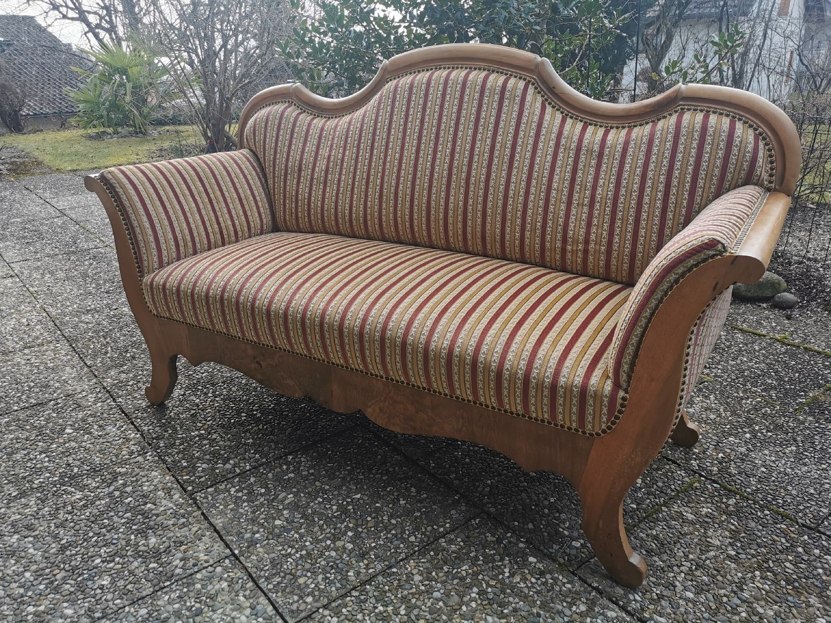Divani: Antikes Sofa, 2-Sitzer, Biedermeier Stil – Usato da Russikon venduto da Mister1942 4
