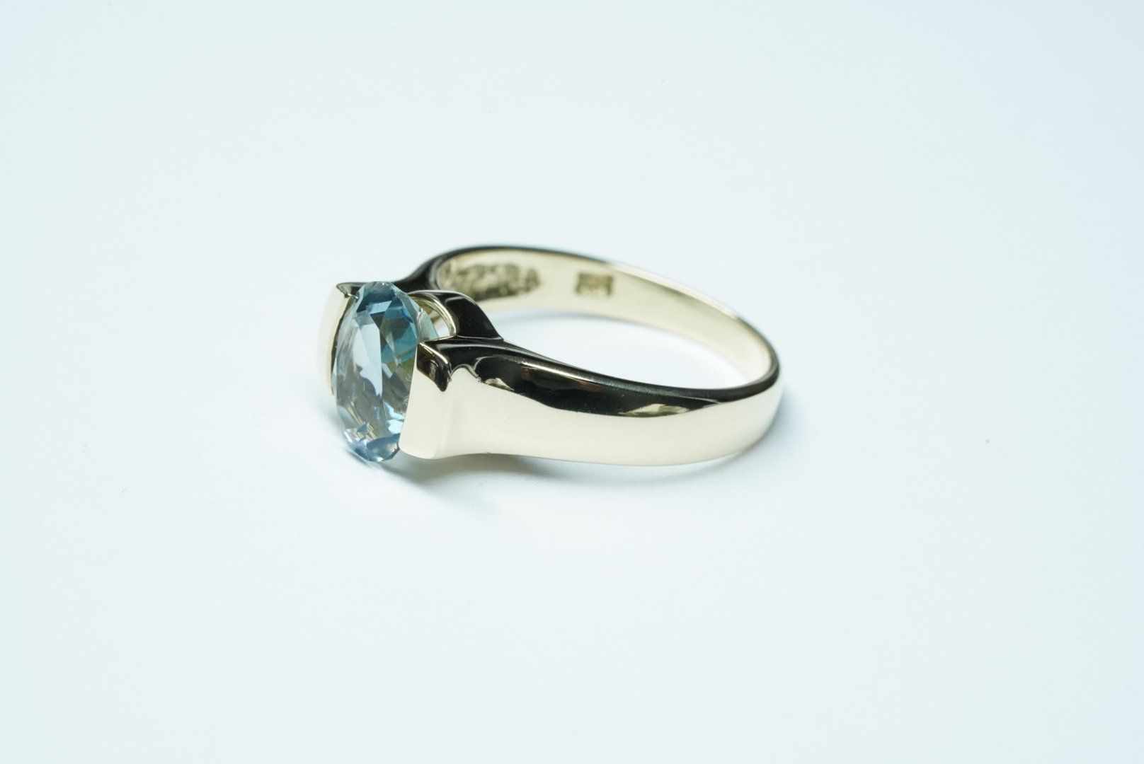 Anelli: Fingerring 9k Gelbgold mit Topas – Usato da Bülach venduto da Re-Jewelled 2