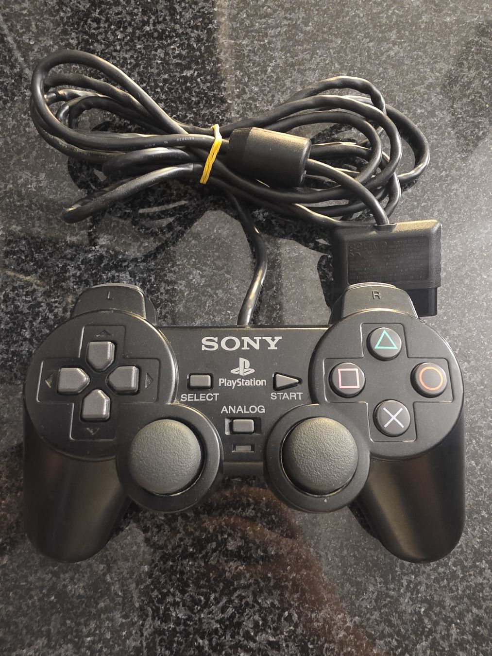 Controller: Manette PS2 – Usato da Chavornay venduto da Crash37