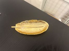 Kleine Schmuckschale (Feder)