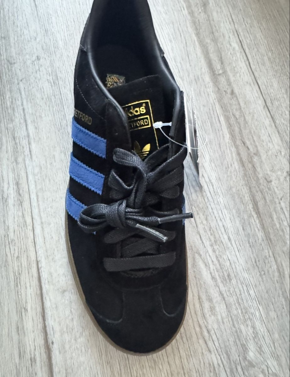 Adidas Scarpe da uomo: Adidas original Manchester United taille 40 – Nuovo e nell'imballaggio originale da Villars-sur-Glâne venduto da Gott0809 1
