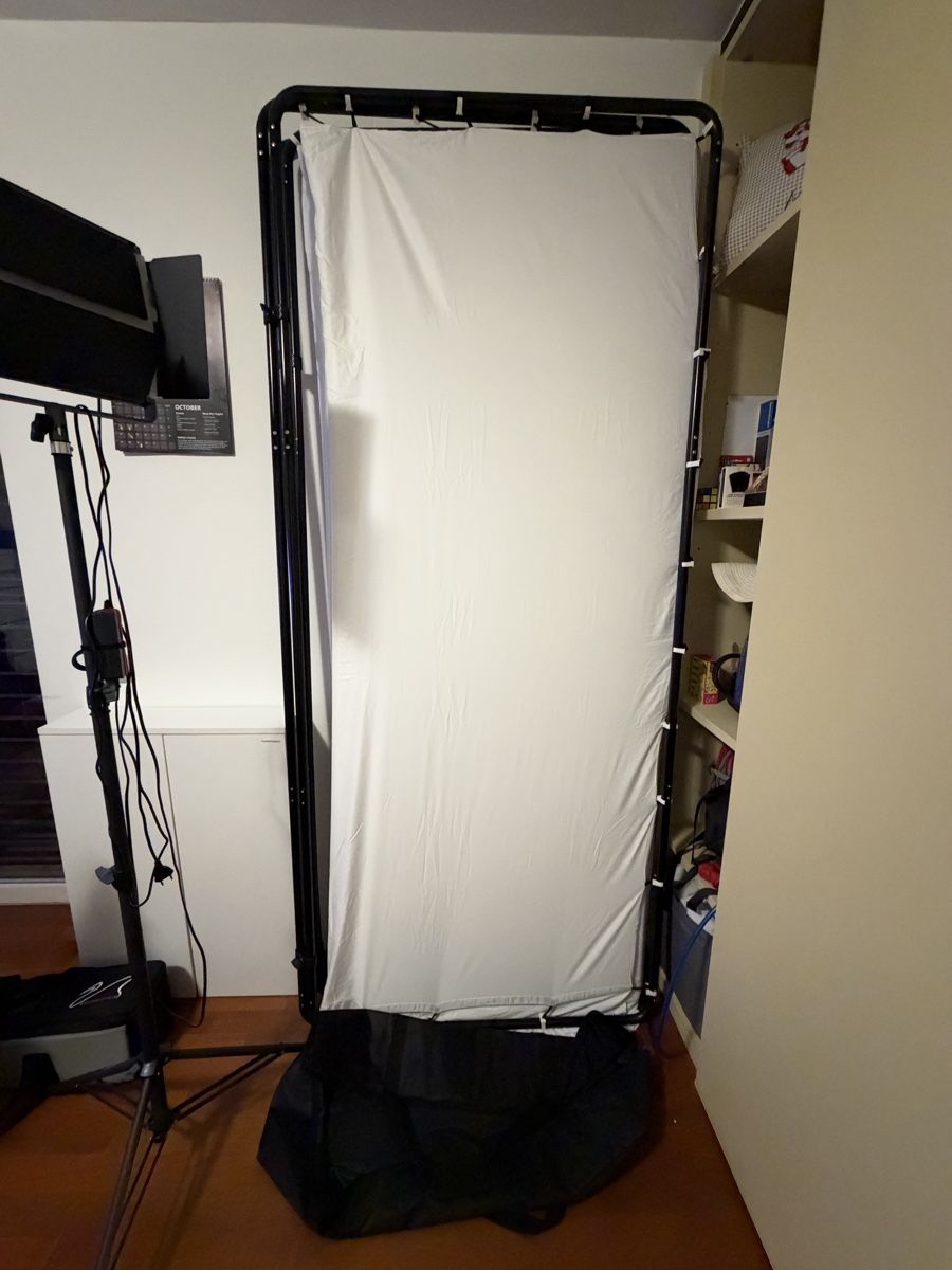 Autres accessoires: Fotohintergrund Weiss mit Gestell – D'occasion à Porza par luc_rz2n 1