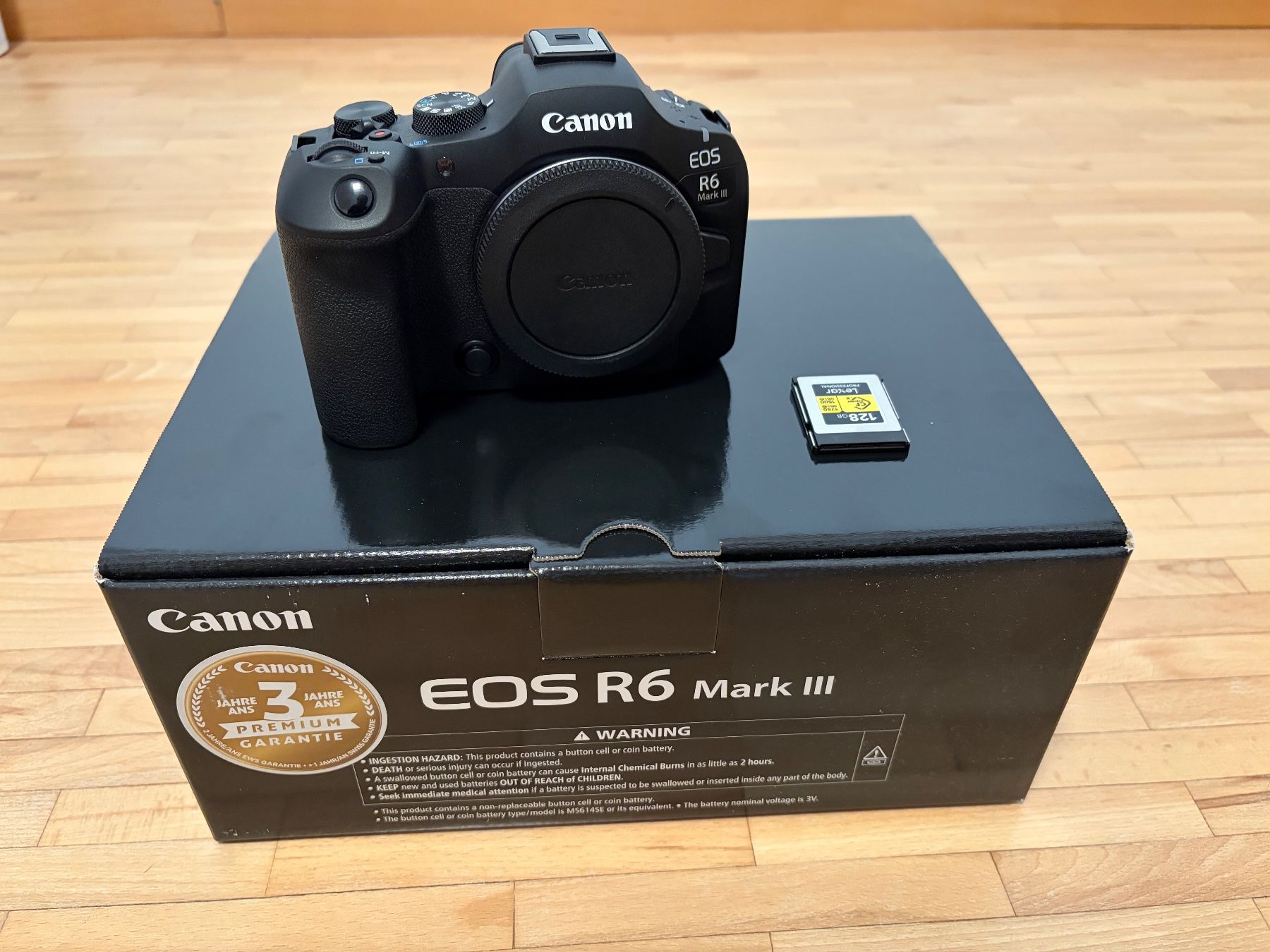 Canon Fotocamera: Canon R6 mark III, comme neuf – Nuovo (secondo la descrizione) da Crissier venduto da garryking01