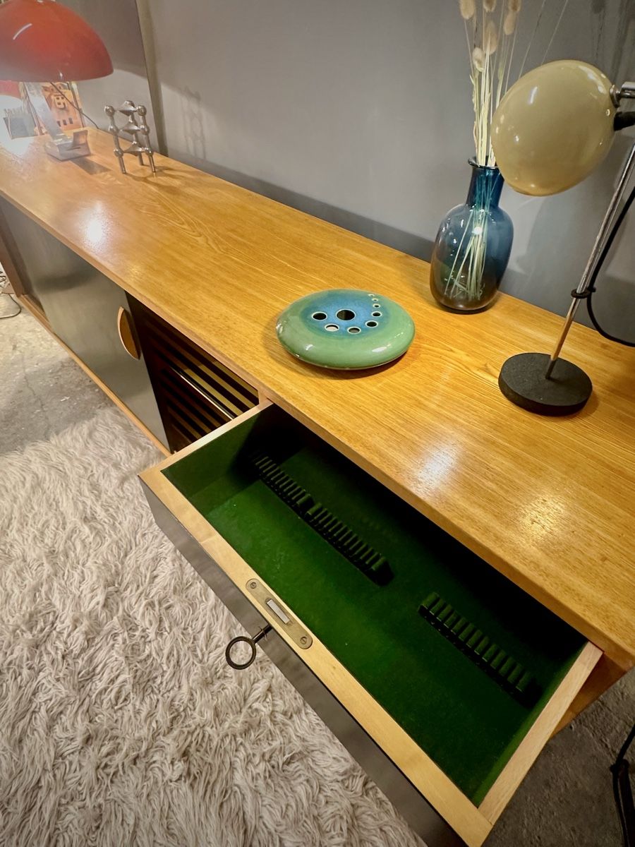 Credenze: Sideboard vintage 1960 – Usato da Carouge GE venduto da polymagoo 2