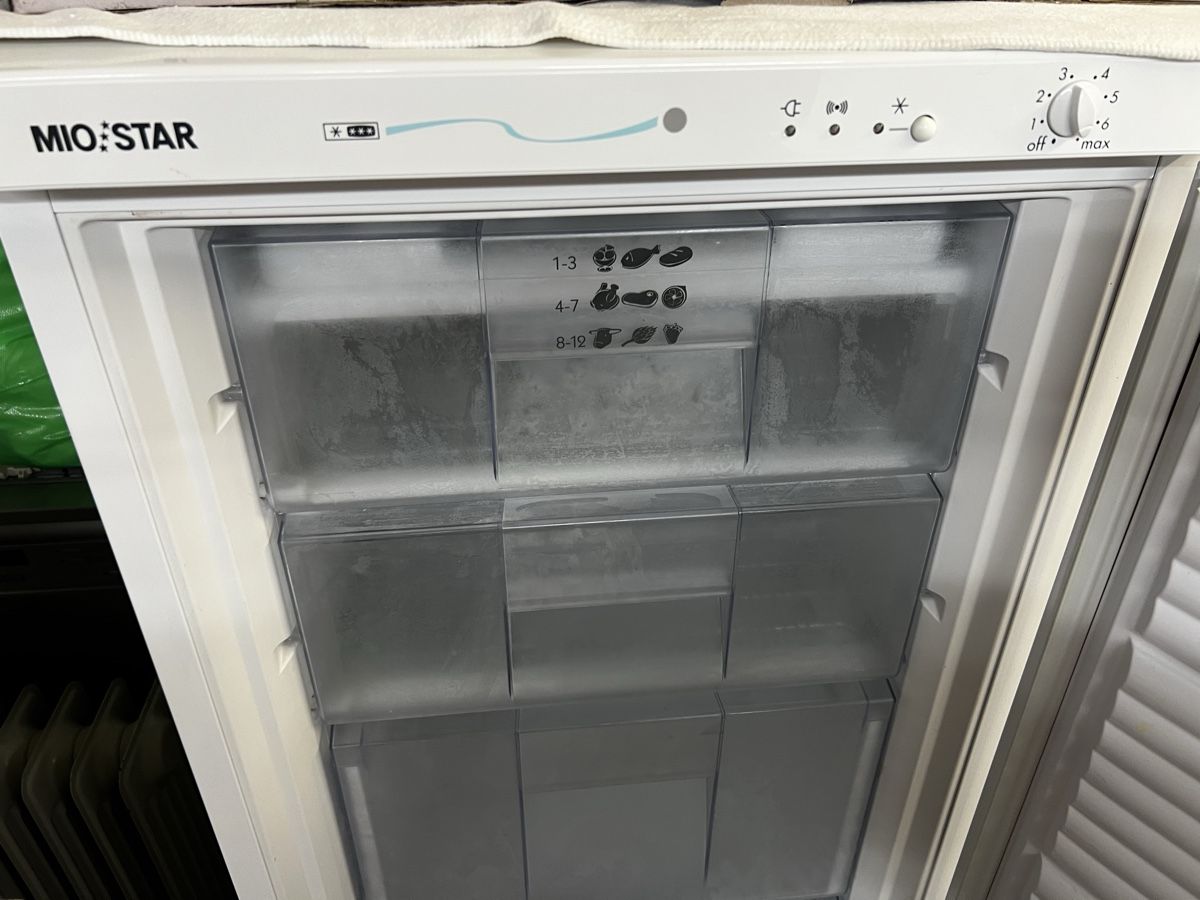 Congelatori: Mio Star Gefrierschrank – Usato da Trasadingen venduto da Kaffee.mann 2