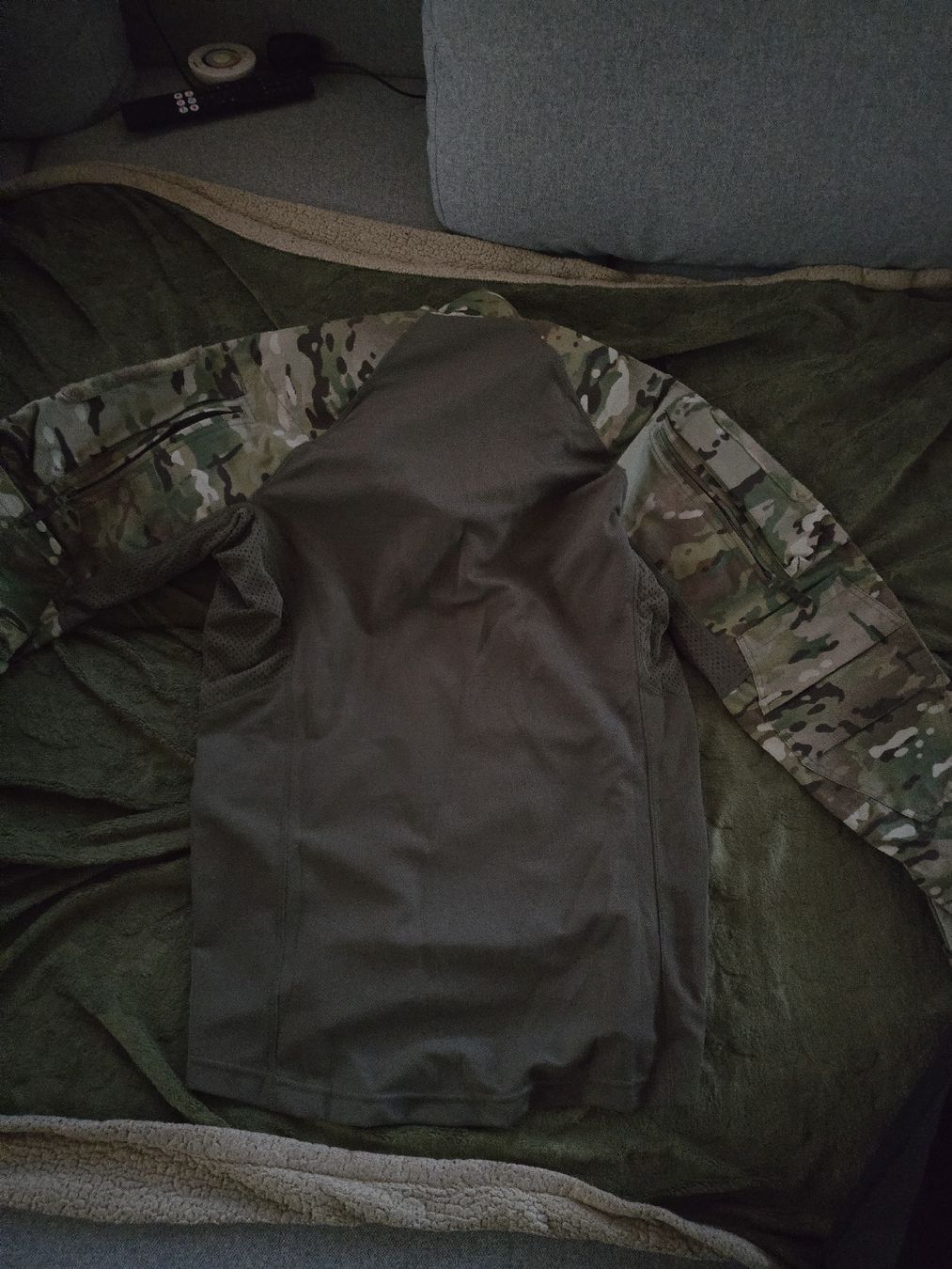 Uniformi: Combat Shirt STRIKER XT GEN. 2, multicam – Usato da Bronschhofen venduto da ghostman55 1