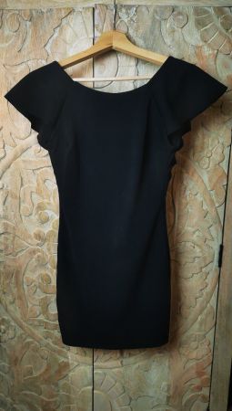 Schwarzes elegantes Kleid mit Rückenausschnitt Stretch - S/M