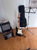 Guitare électrique Fender Stratocaster N&B + accessoires
