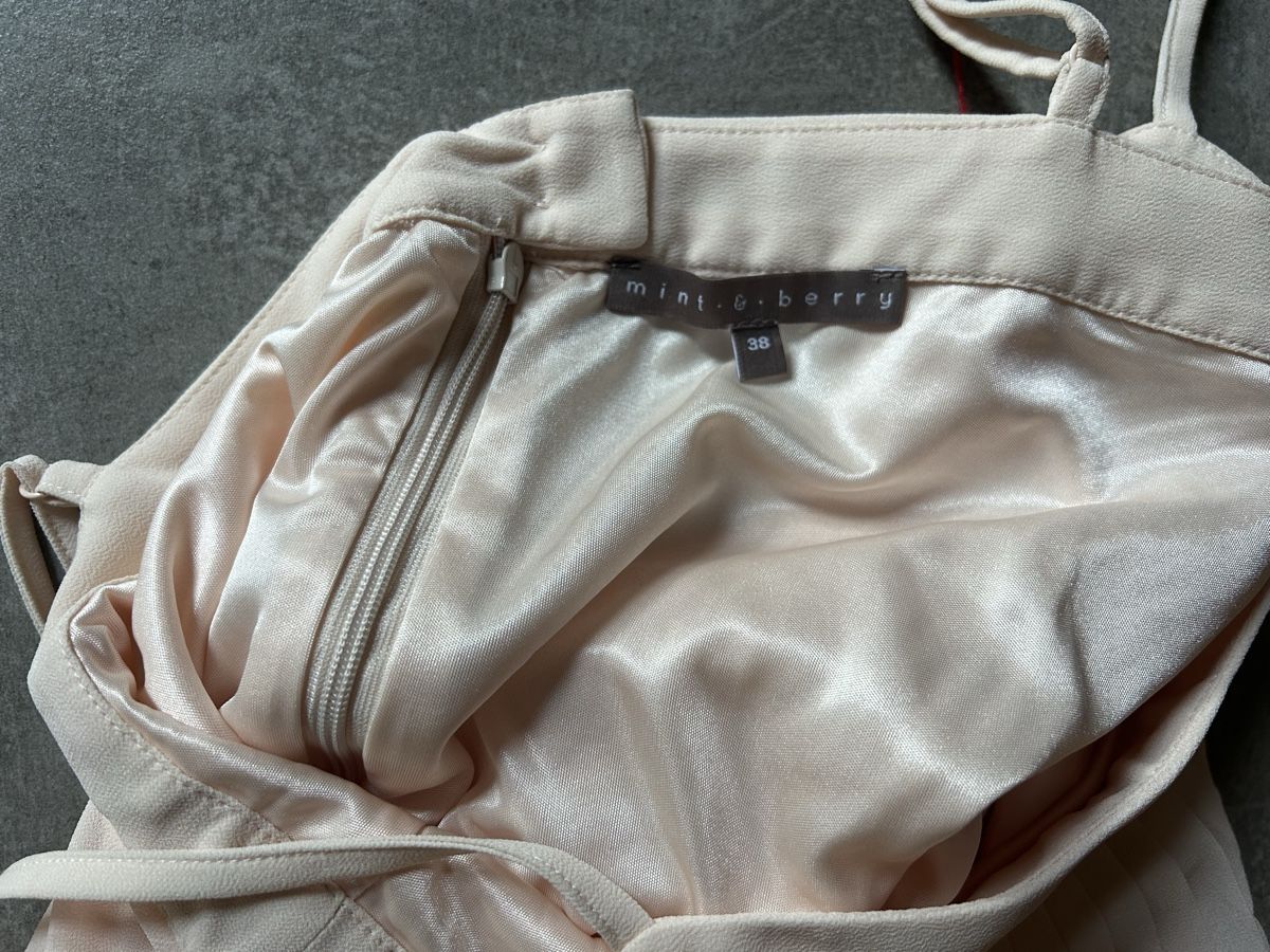 Mint & Berry Kleider: Wunderbares MINT & Berry PLISSÉ - KLEID ROSÉ – Neu (gemäss Beschreibung) aus Nidfurn von cejeisda 7