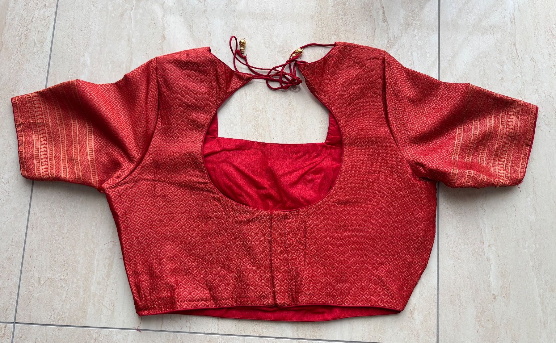 Vestiti: Saree in rot – Nuovo (secondo la descrizione) da Wichtrach venduto da Alyasahana 2