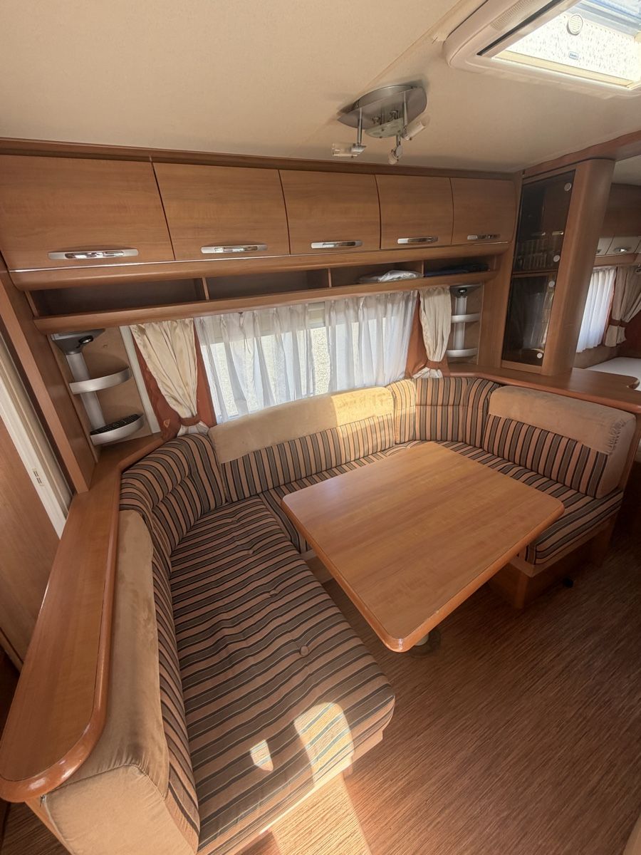 Hobby Camping Fahrzeuge: Hobby Excellent 560 Kmfe Wohnwagen – Gebraucht aus Ried-Brig von inf_k7jw 3
