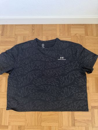 Under Armour T-Shirt schwarz Grösse L guter Zustand