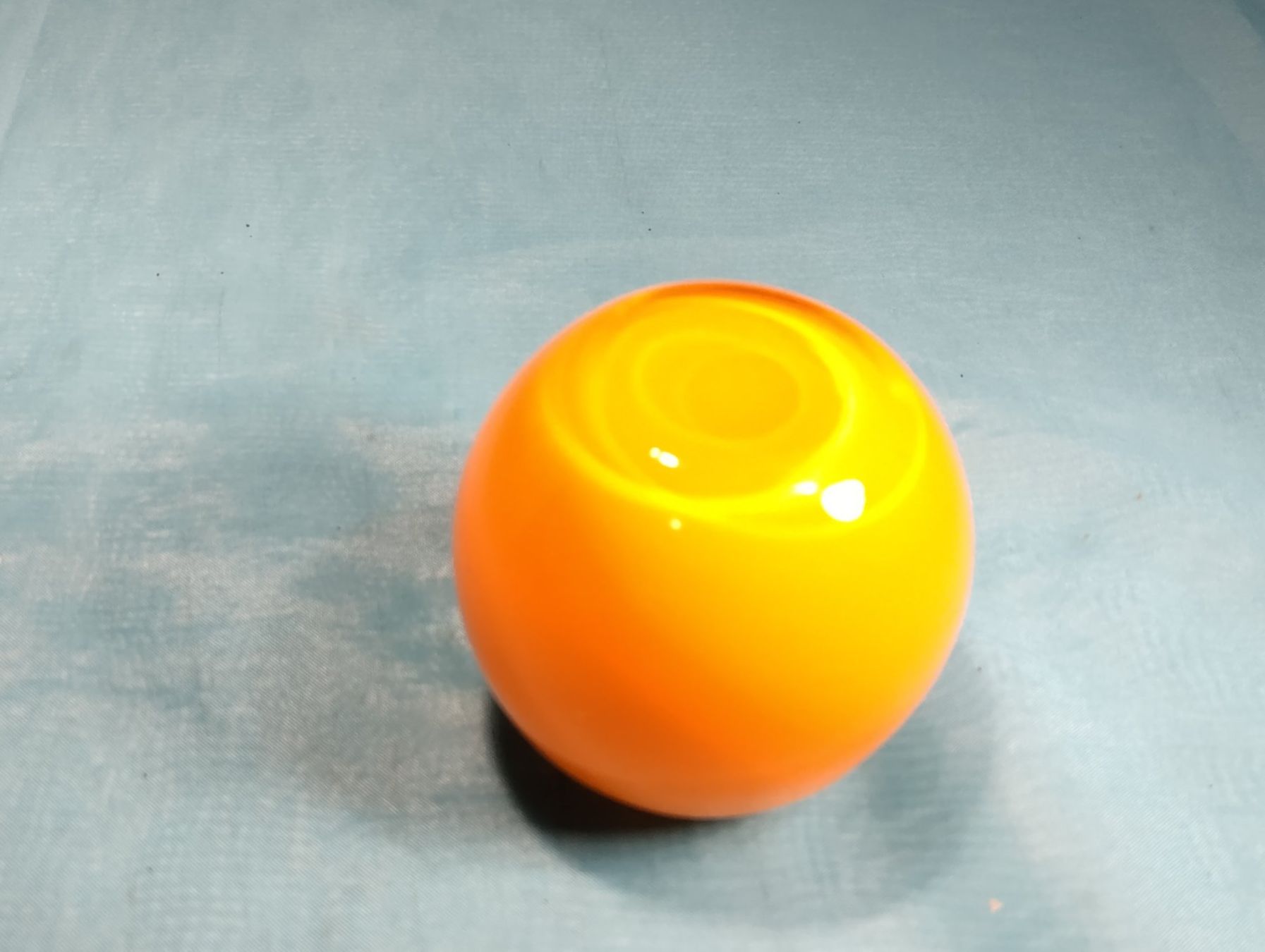 Vasi & Recipienti: Mundgeblasene Vase, hellorange mit Rose – Nuovo (secondo la descrizione) da Bellach venduto da JingleCherry 4