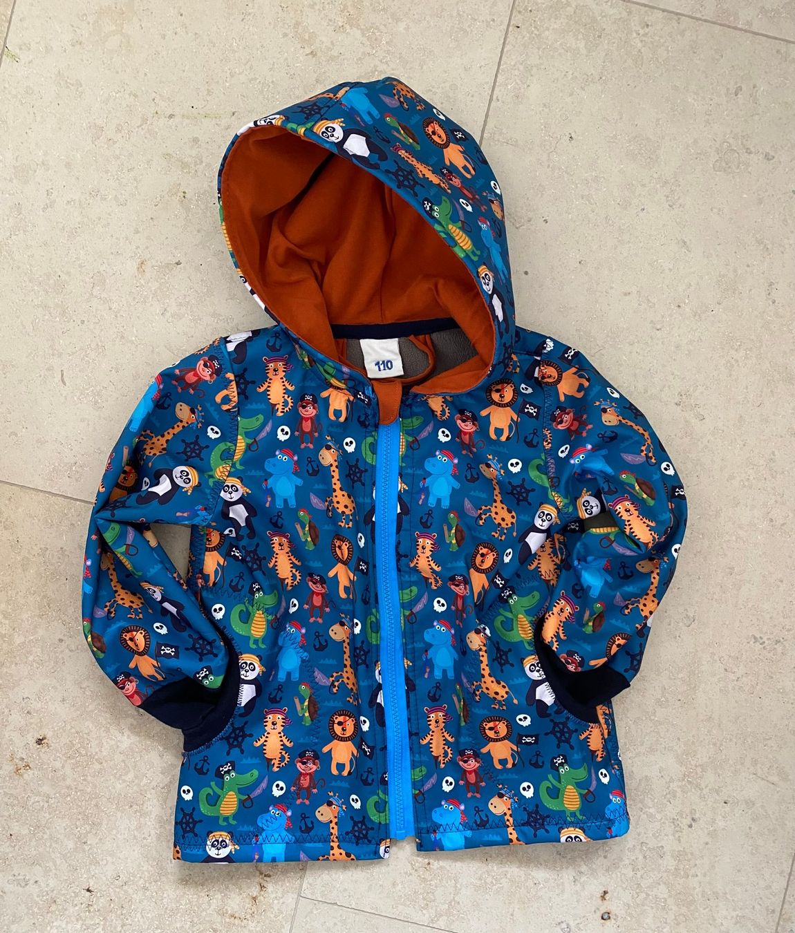 Stoffe: Total süsser Softshell Stoff Restposten Kinder 1Meter – Gebraucht aus Rodersdorf von Handarbeitszimmer 3