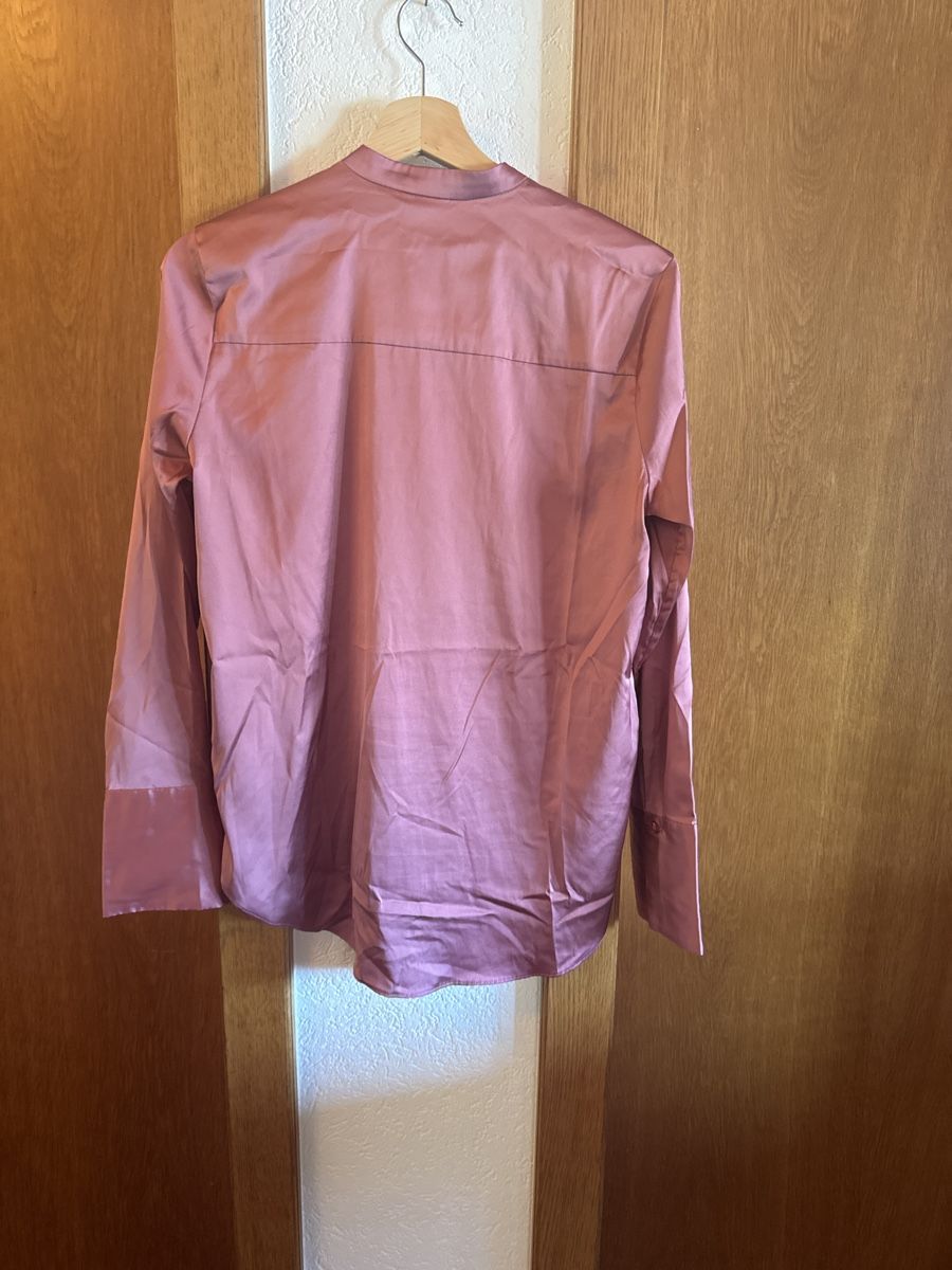 H&M Chemisiers: Bluse Satinlook – D'occasion à Rohrbachgraben par kae_5lhf 3