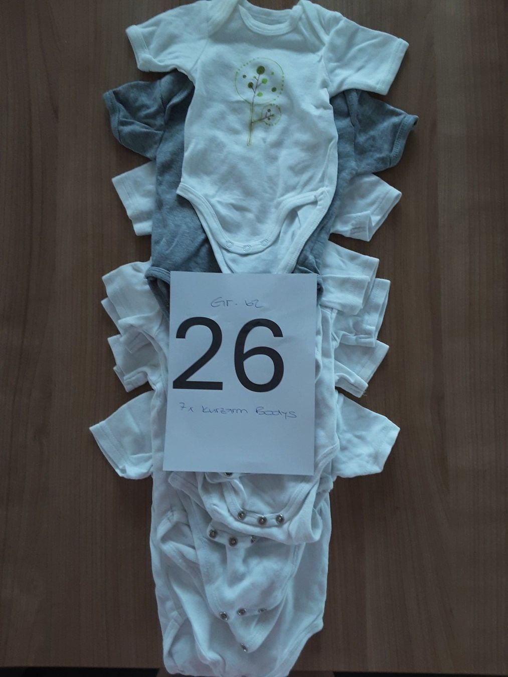 Lotti & Set di vestiti: Kinderkleider Paket 26 Gr.62 – Usato da Schötz venduto da Nico040 1