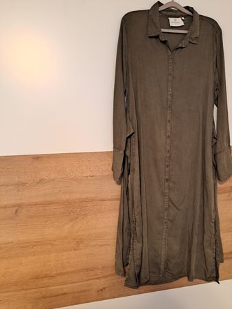 Damen Kleid langarm Khaki Grösse L guter Zustand