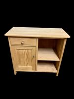 Schönes Mid century Möbel aus Tannenholz