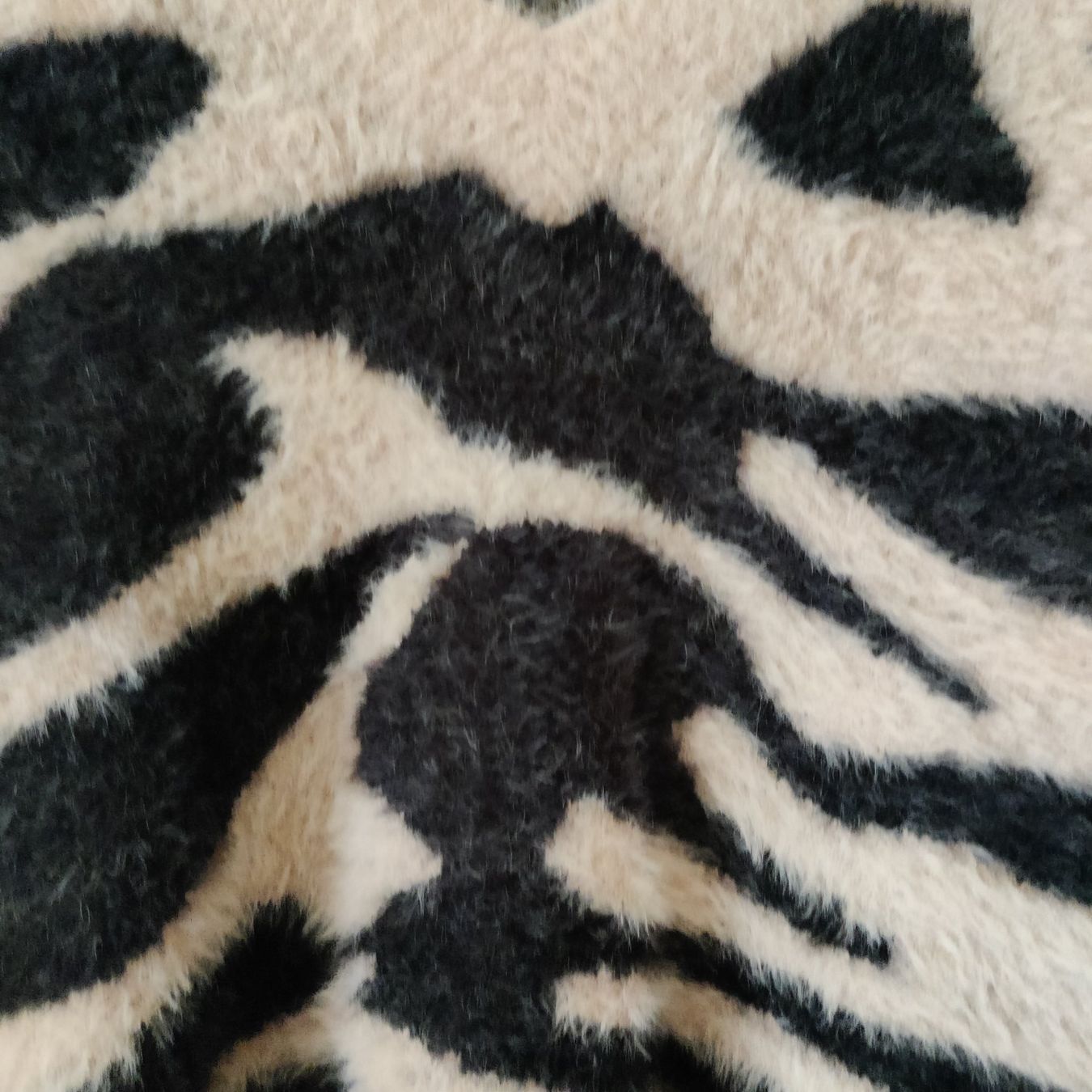 Rainbow Maglioni & Felpe: RAINBOW Plüsch Zebra Strick Shirt Pulli Pullover Gr.XS NEU – Nuovo (secondo la descrizione) da Winterthur venduto da Lotusherz 2