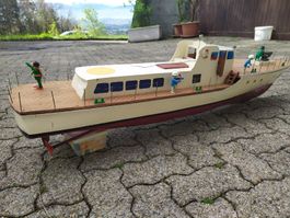 Model Ship - Perfect for Summer Fun!