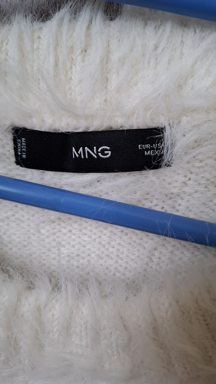 Pulls & Sweat-shirts: Flauschiger Pulli – Neuf (Voir description) à Rossrüti par gel_wq2q 1