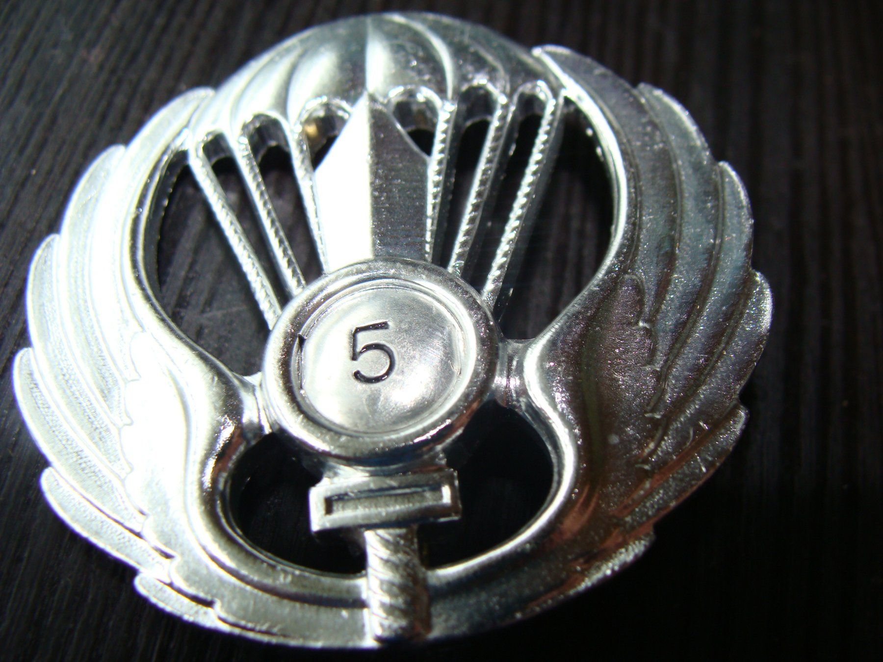 Placchette & Badge: Lot divers pour connaisseurs. – Usato da Cuarny venduto da hen_g7hn 5