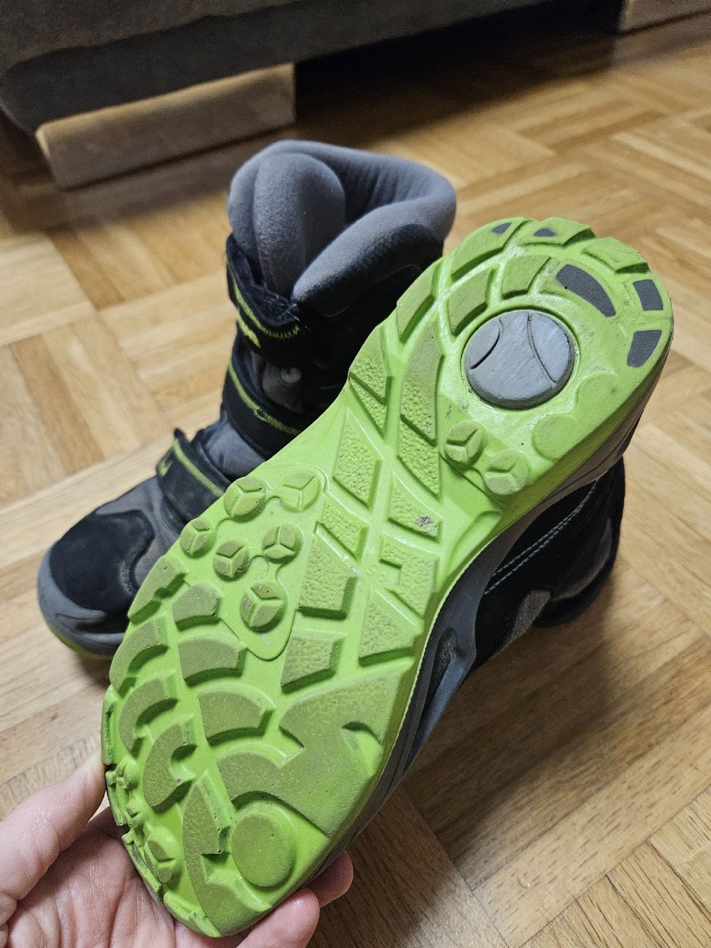 Lowa Schuhe für Jungen: Lowa Goretex Winterschuh – Gebraucht aus Hitzkirch von Silviaa89 1
